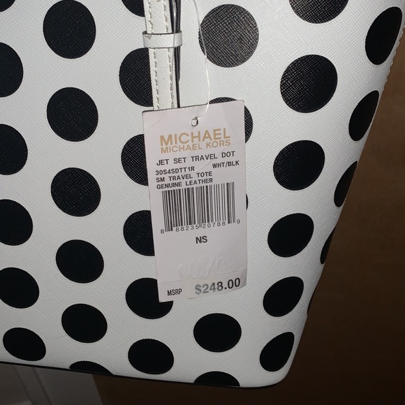 MK TOTE - Picture 6 of 7